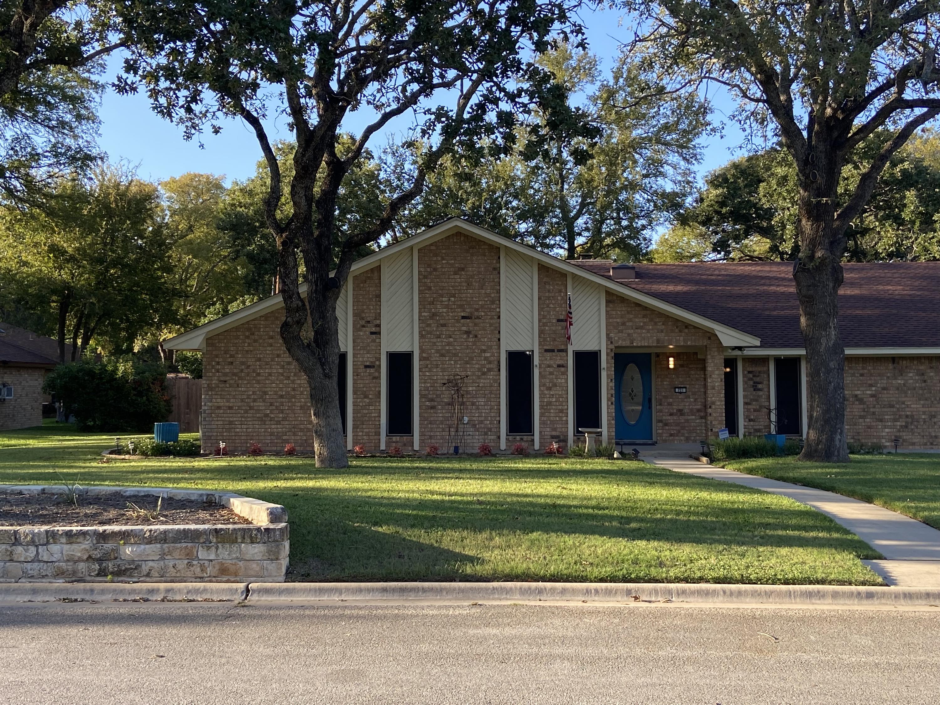 721 Gazelle Trail